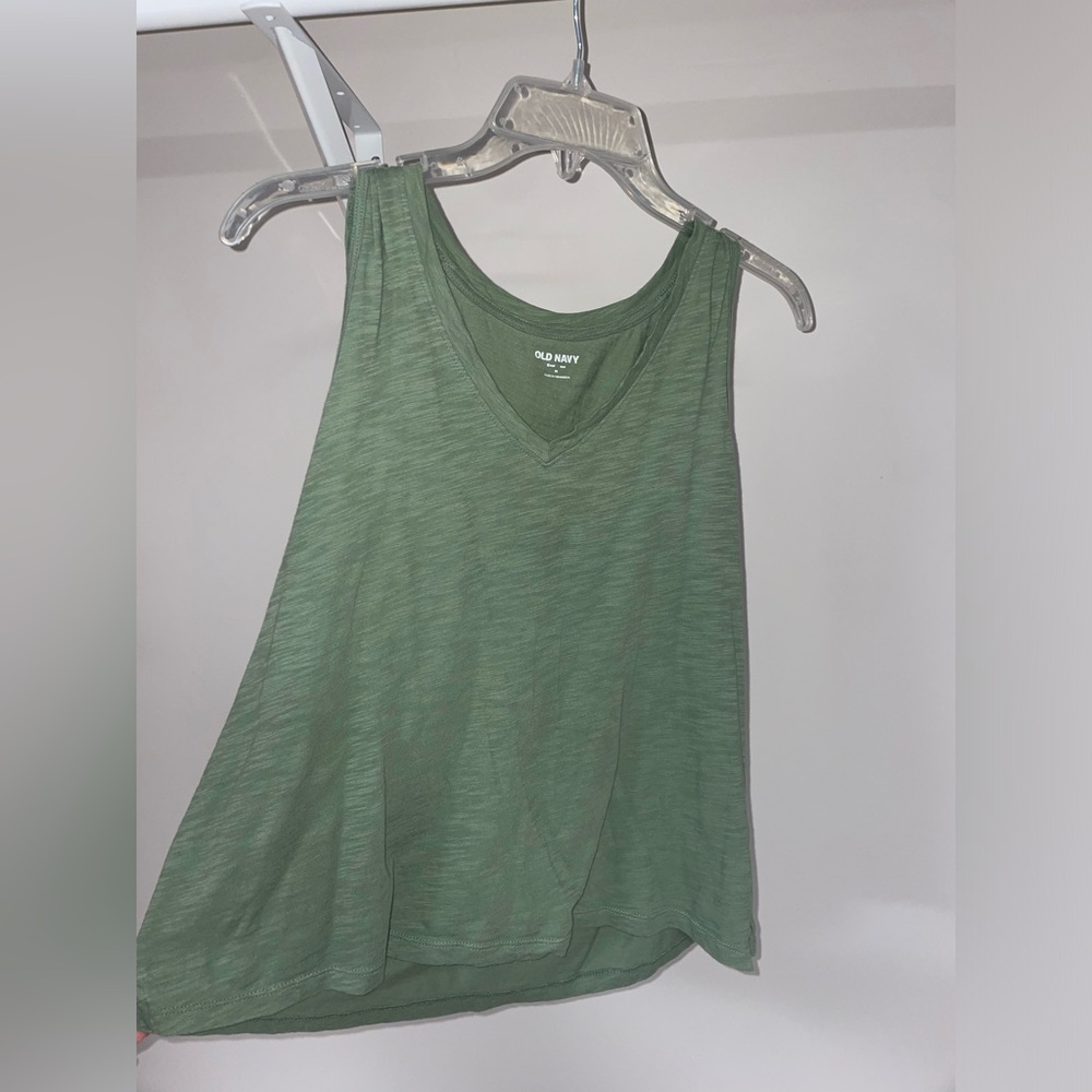 2 Old Navy tank tops, barely worn. Green is a medium and blue is a large